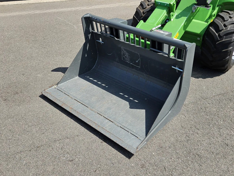 Avant Puinbak met inlegvel 109cm - Implemento para Maquinaria agrícola: foto 3 Avant Puinbak met inlegvel 109cm - Implemento para Maquinaria agrícola: foto 3