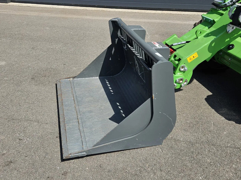 Avant Puinbak met inlegvel 109cm - Implemento para Maquinaria agrícola: foto 4 Avant Puinbak met inlegvel 109cm - Implemento para Maquinaria agrícola: foto 4