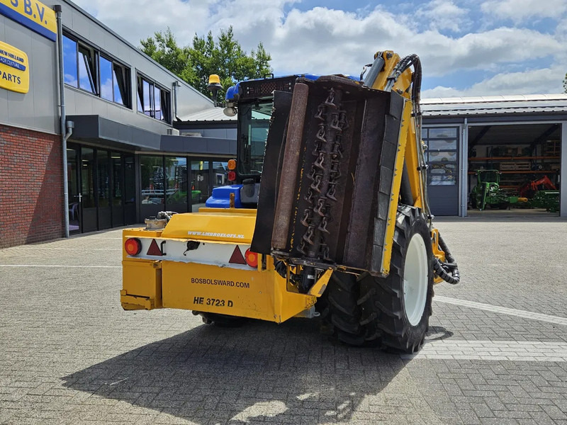 New Holland Boomer 3050 met Bos Maaiarm - Mini tractor: foto 5 New Holland Boomer 3050 met Bos Maaiarm - Mini tractor: foto 5