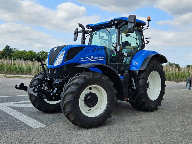 New Holland T7.210 Range command 50 km/h - Tractor: foto 5 New Holland T7.210 Range command 50 km/h - Tractor: foto 5