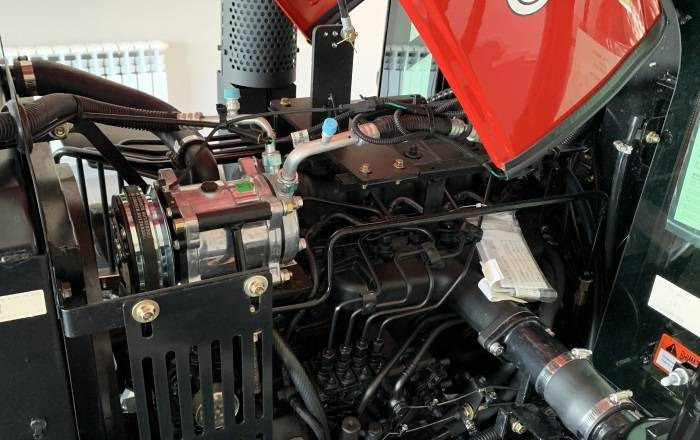 NEW MAXUS 55 HP 4x4 Tractor Euro 5 Warranty up to 10 YEARS | НОВИЙ MAXUS 55 К.с. 4x4 Трактор Євро 5 Гарантія до 10 РОКІВ - Tractor: foto 4 NEW MAXUS 55 HP 4x4 Tractor Euro 5 Warranty up to 10 YEARS | НОВИЙ MAXUS 55 К.с. 4x4 Трактор Євро 5 Гарантія до 10 РОКІВ - Tractor: foto 4