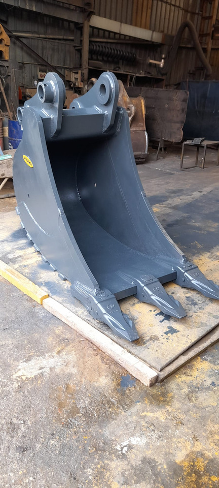 Komatsu - Cazo para excavadora para Miniexcavadora: foto 1 Komatsu - Cazo para excavadora para Miniexcavadora: foto 1