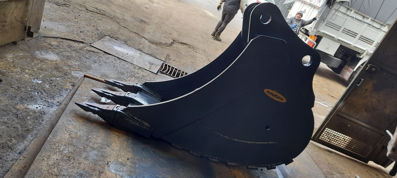 Komatsu - Cazo para excavadora para Miniexcavadora: foto 4 Komatsu - Cazo para excavadora para Miniexcavadora: foto 4