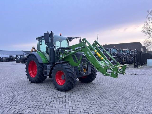 Fendt 314 Profi Plus Gen4 - Tractor: foto 2 Fendt 314 Profi Plus Gen4 - Tractor: foto 2