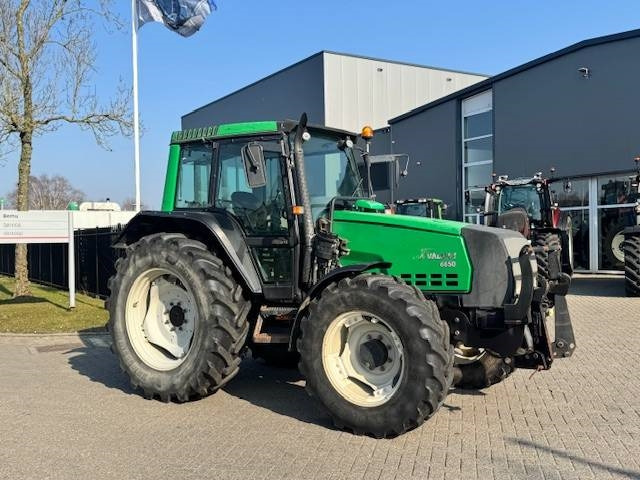 Valtra 6650 Hitech, FH+PTO, 8265 uur! - Tractor: foto 2 Valtra 6650 Hitech, FH+PTO, 8265 uur! - Tractor: foto 2
