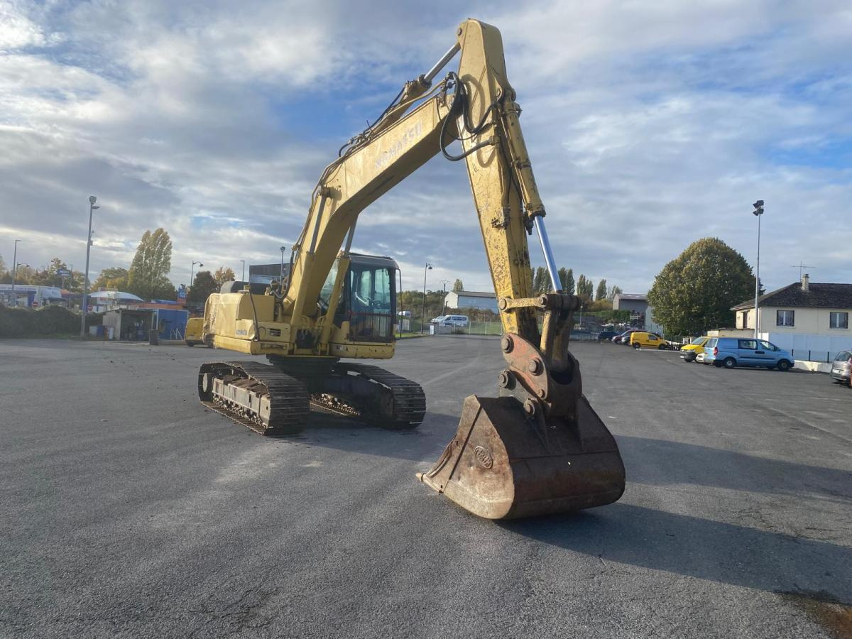 Komatsu PC210NLC-7 - Excavadora de cadenas: foto 1 Komatsu PC210NLC-7 - Excavadora de cadenas: foto 1