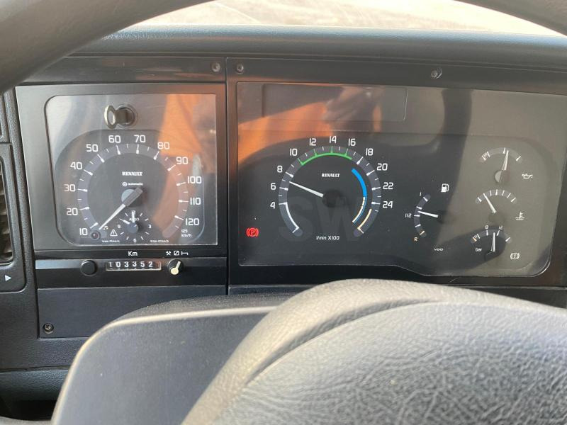 Camión cisterna Renault Premium 300 CV: foto 12
