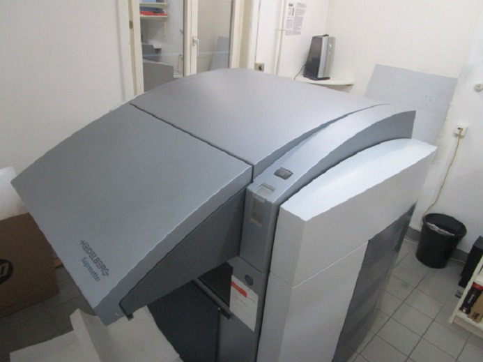 CTP ANLAGE HB SS A52 / A74 (Prozesslos) (52 & 74 – SOFTWARE LIZENZ FÜR BEIDE FORMATE) - Máquina de impresión: foto 2 CTP ANLAGE HB SS A52 / A74 (Prozesslos) (52 & 74 – SOFTWARE LIZENZ FÜR BEIDE FORMATE) - Máquina de impresión: foto 2