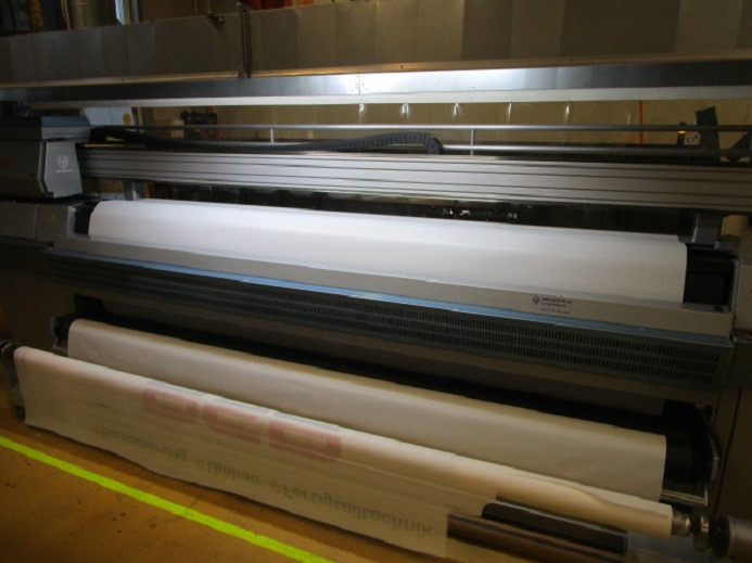 GROSSFORMATDRUCKER AGFA JETI 3324 SL BASE SOLVENT RTR (roll to roll) 6C (DRUCKT AUF PLACHEN, PLANEN, STOFFBANNER & VERSCHIEDENE MATERIALIEN) - Máquina de impresión digital: foto 3 GROSSFORMATDRUCKER AGFA JETI 3324 SL BASE SOLVENT RTR (roll to roll) 6C (DRUCKT AUF PLACHEN, PLANEN, STOFFBANNER & VERSCHIEDENE MATERIALIEN) - Máquina de impresión digital: foto 3