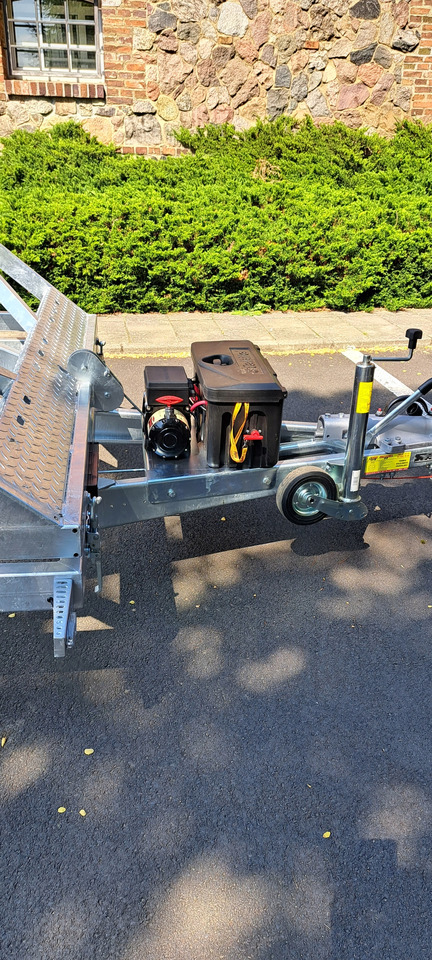 PRZYCZEPA KABLOWA Z WCIĄGARKĄ ELEKTRYCZNĄ 4530 KG, DMC 3500 KG / CABLE TRAILER WITH ELECTRIC WINCH 4530 KG, DMC 3500 KG - Remolque portabobinas: foto 5 PRZYCZEPA KABLOWA Z WCIĄGARKĄ ELEKTRYCZNĄ 4530 KG, DMC 3500 KG / CABLE TRAILER WITH ELECTRIC WINCH 4530 KG, DMC 3500 KG - Remolque portabobinas: foto 5