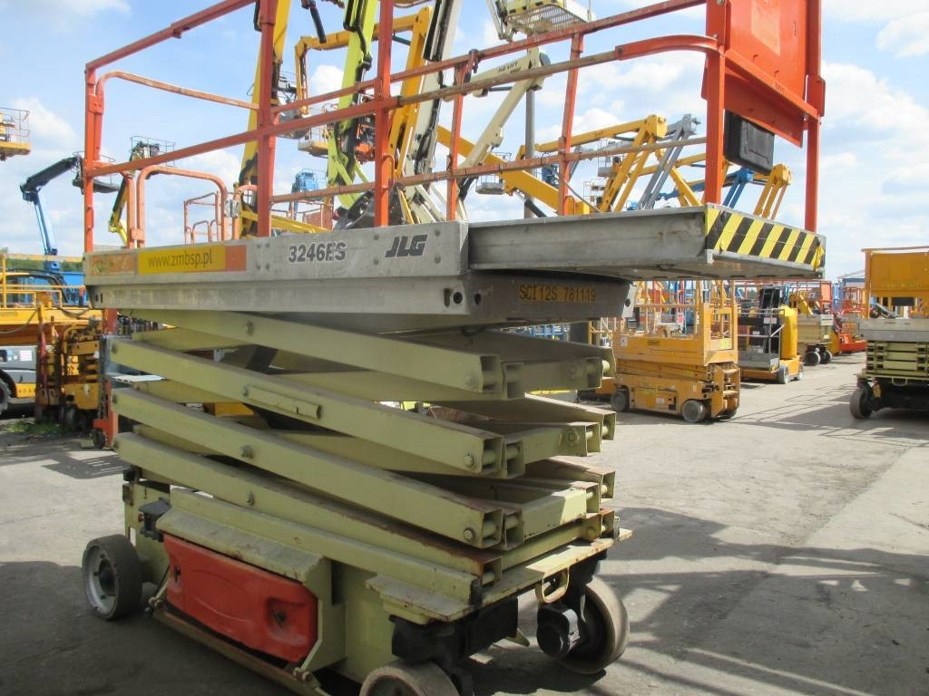 JLG 3246 ES - Plataforma de tijeras: foto 4 JLG 3246 ES - Plataforma de tijeras: foto 4