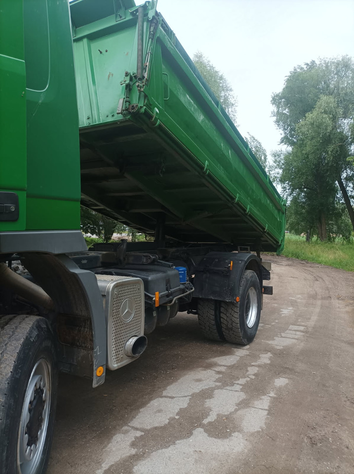 MERCEDES-BENZ ACTROS 18 36 4X4 - Camión volquete: foto 3 MERCEDES-BENZ ACTROS 18 36 4X4 - Camión volquete: foto 3