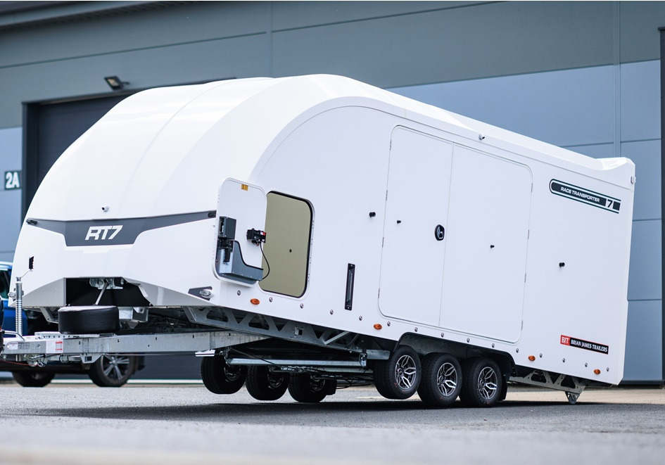 BRIAN JAMES TRAILERS RT7 610x230x189 - Remolque portavehículos: foto 1 BRIAN JAMES TRAILERS RT7 610x230x189 - Remolque portavehículos: foto 1