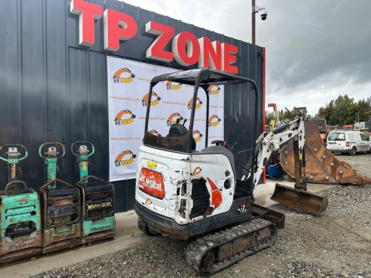 Bobcat E17 Canopy - Miniexcavadora: foto 5 Bobcat E17 Canopy - Miniexcavadora: foto 5