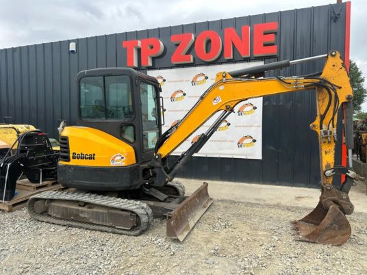 Bobcat E35 Cabine à 23 500 € HT - Miniexcavadora: foto 5 Bobcat E35 Cabine à 23 500 € HT - Miniexcavadora: foto 5