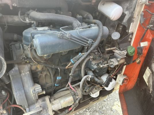 Minicargadora de cadenas Bobcat T190 à 18500 € HT: foto 10 Minicargadora de cadenas Bobcat T190 à 18500 € HT: foto 10