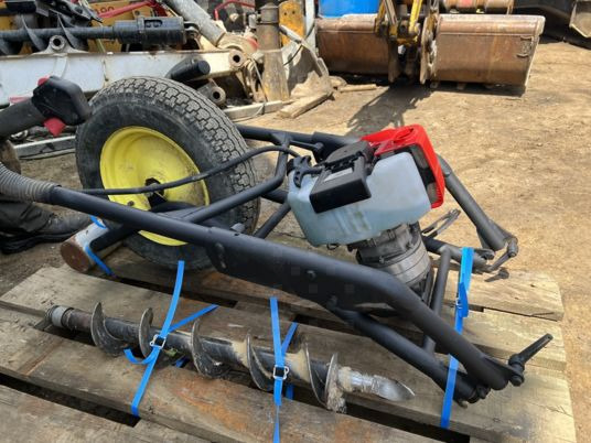 Tariere brouette pflanzfuchs - Taladro para tierra: foto 1 Tariere brouette pflanzfuchs - Taladro para tierra: foto 1