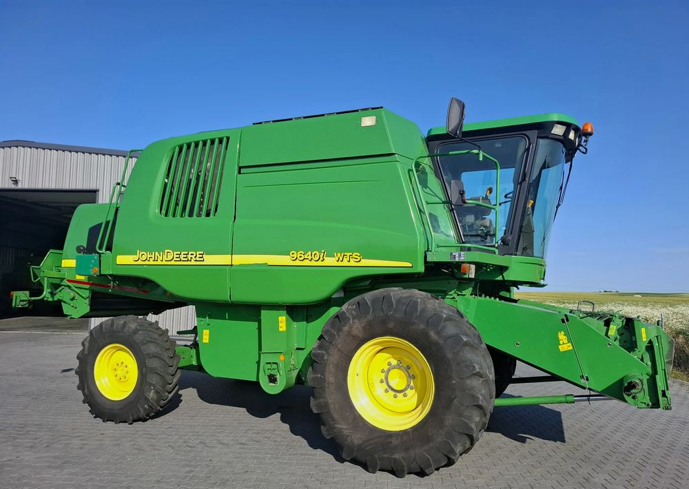 John Deere WTS 9640i 2005 Rok, heder 6,1m, Stol do rzepaku, Nie Malowany, Stan Bardzo Dobry - Cosechadora de granos: foto 2 John Deere WTS 9640i 2005 Rok, heder 6,1m, Stol do rzepaku, Nie Malowany, Stan Bardzo Dobry - Cosechadora de granos: foto 2