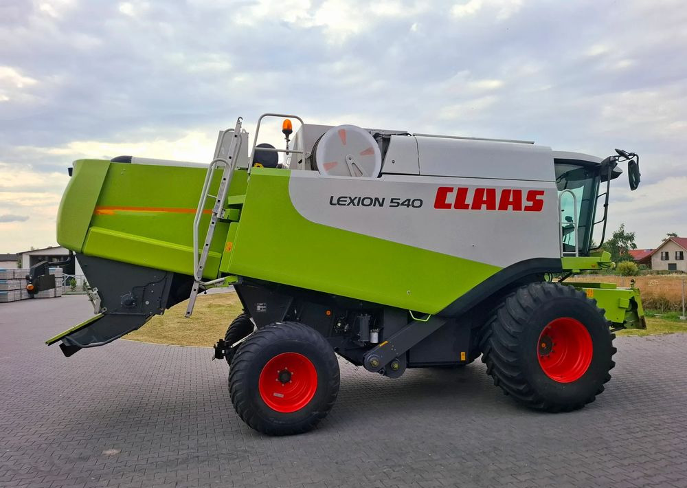 Claas Lexion 540 heder 6.6 m, Nie Malowany, Stan Bardzo Dobry - Otra maquinaria: foto 4 Claas Lexion 540 heder 6.6 m, Nie Malowany, Stan Bardzo Dobry - Otra maquinaria: foto 4