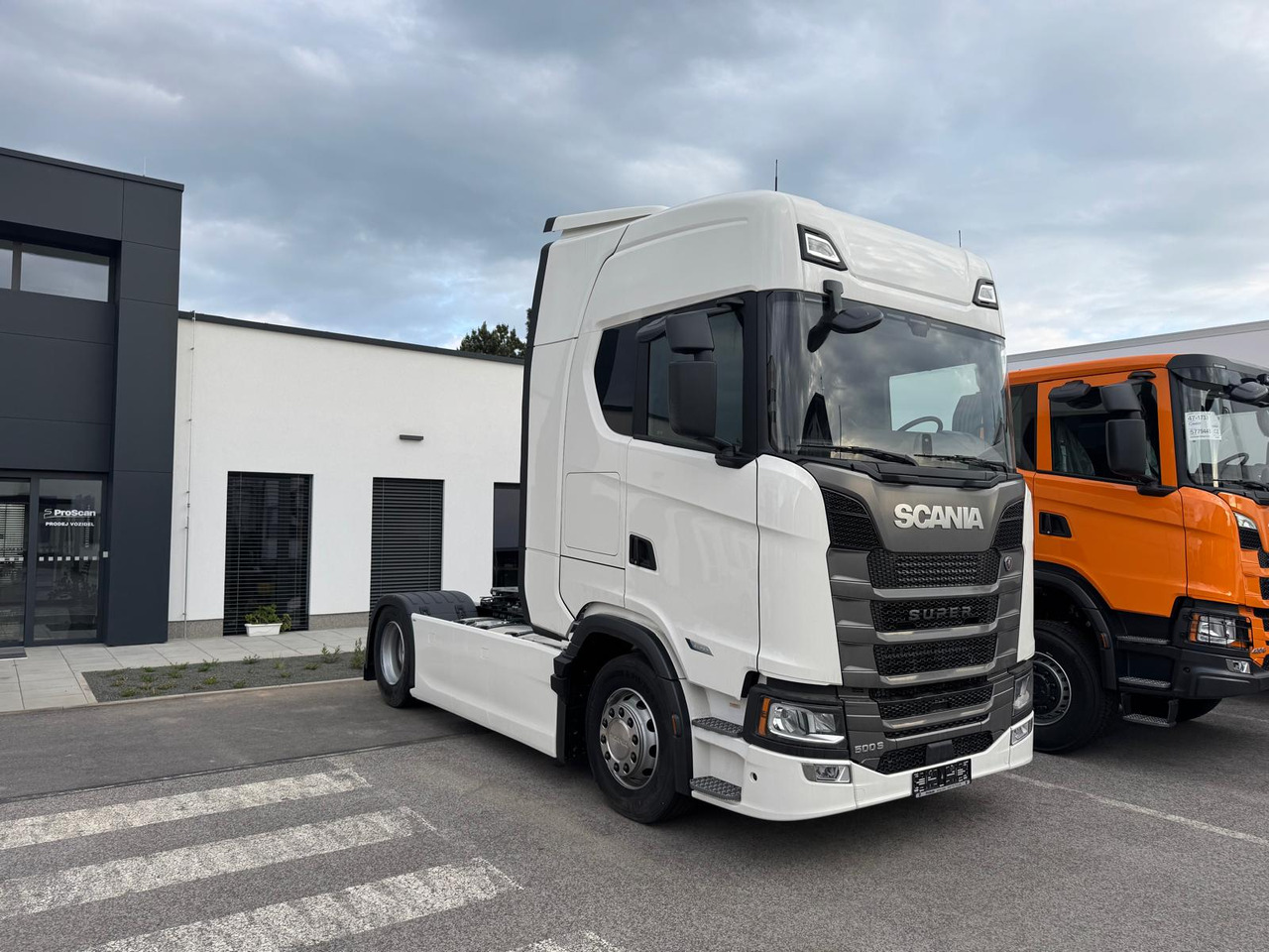 SCANIA S500A4x2LA N323 - Cabeza tractora: foto 1 SCANIA S500A4x2LA N323 - Cabeza tractora: foto 1