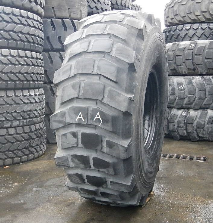 Michelin 23.5R25 XL B - USED AA - Neumático para Maquinaria de construcción: foto 1 Michelin 23.5R25 XL B - USED AA - Neumático para Maquinaria de construcción: foto 1