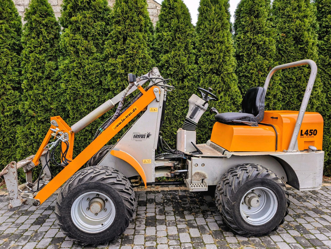 INTRAC L450 - Maquinaria agrícola: foto 1 INTRAC L450 - Maquinaria agrícola: foto 1