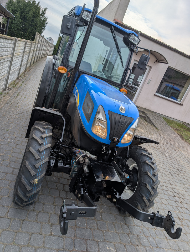 New Holland T4030F - Mini tractor: foto 5 New Holland T4030F - Mini tractor: foto 5