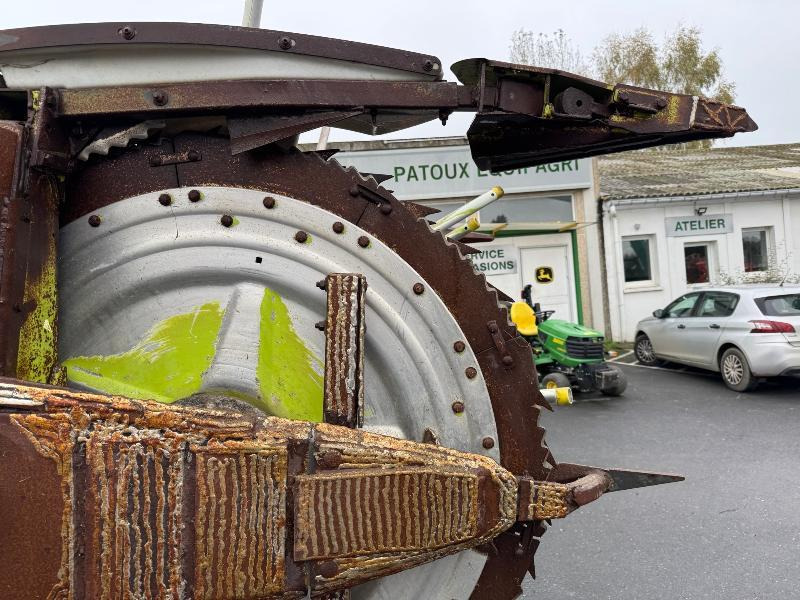 CLAAS RU600 - Cabezal de maíz: foto 4 CLAAS RU600 - Cabezal de maíz: foto 4