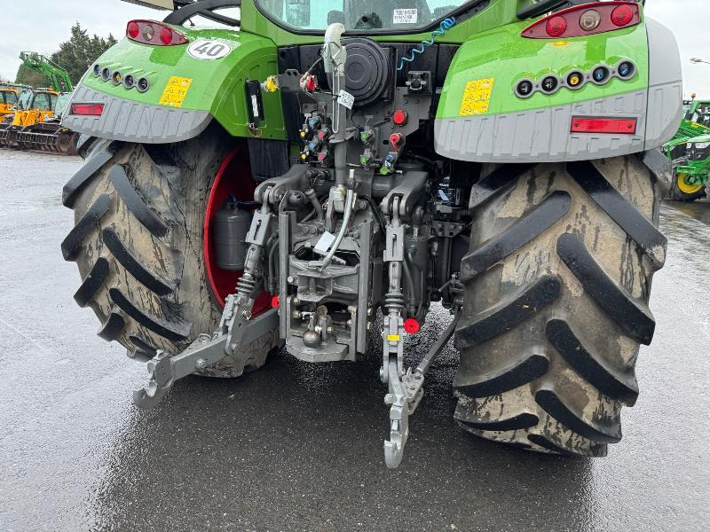 FENDT 724 PROFI PLUS - Tractor: foto 5 FENDT 724 PROFI PLUS - Tractor: foto 5