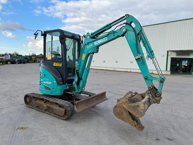 Miniexcavadora KOBELCO SK 25 SR-6E: foto 6