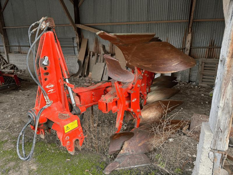 KUHN MULTIMASTER 121 - Arado: foto 1 KUHN MULTIMASTER 121 - Arado: foto 1