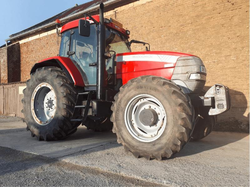 MAC CORMICH MTX 120 - Tractor: foto 1 MAC CORMICH MTX 120 - Tractor: foto 1