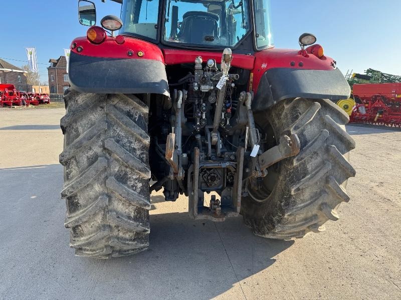 MASSEY-FERGUSON 6715 S DYNA VT - Tractor: foto 3 MASSEY-FERGUSON 6715 S DYNA VT - Tractor: foto 3