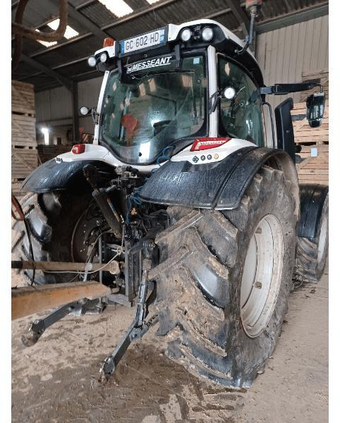 VALTRA N174 DIRECT - Tractor: foto 4 VALTRA N174 DIRECT - Tractor: foto 4