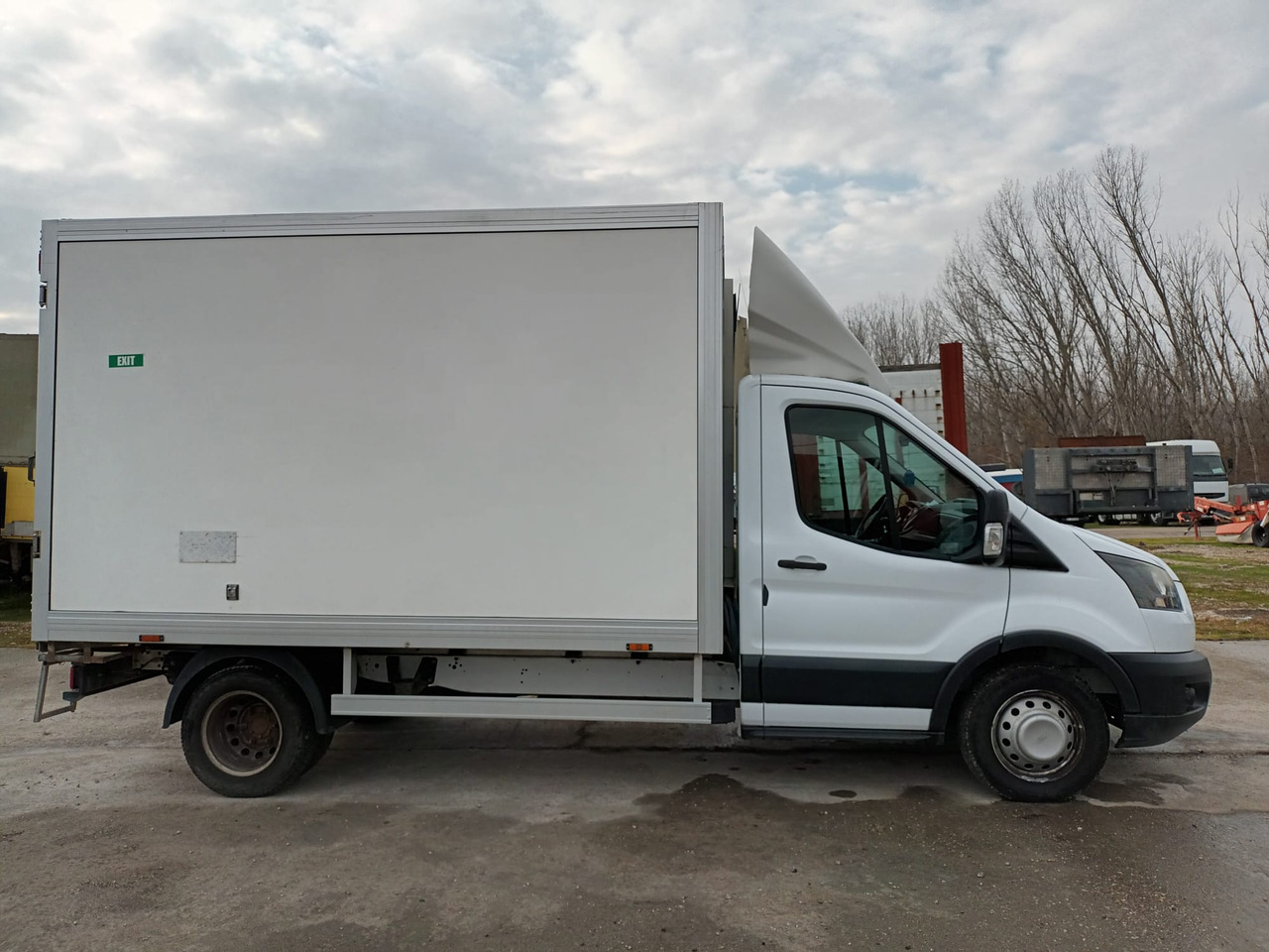Ford Transit 350 L3 KONVEKTA REFRIGERATOR - Furgoneta frigorifica: foto 4 Ford Transit 350 L3 KONVEKTA REFRIGERATOR - Furgoneta frigorifica: foto 4