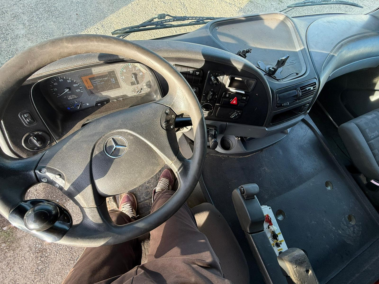 Leasing de MERCEDES-BENZ ACTROS TIPPER MERCEDES-BENZ ACTROS TIPPER: foto 8 Leasing de MERCEDES-BENZ ACTROS TIPPER MERCEDES-BENZ ACTROS TIPPER: foto 8