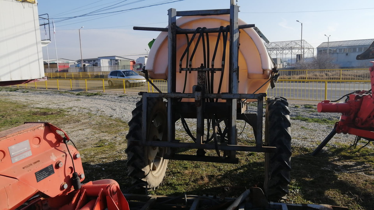 MET Wirax Sprayer 2000 - Pulverizador arrastrado: foto 4 MET Wirax Sprayer 2000 - Pulverizador arrastrado: foto 4