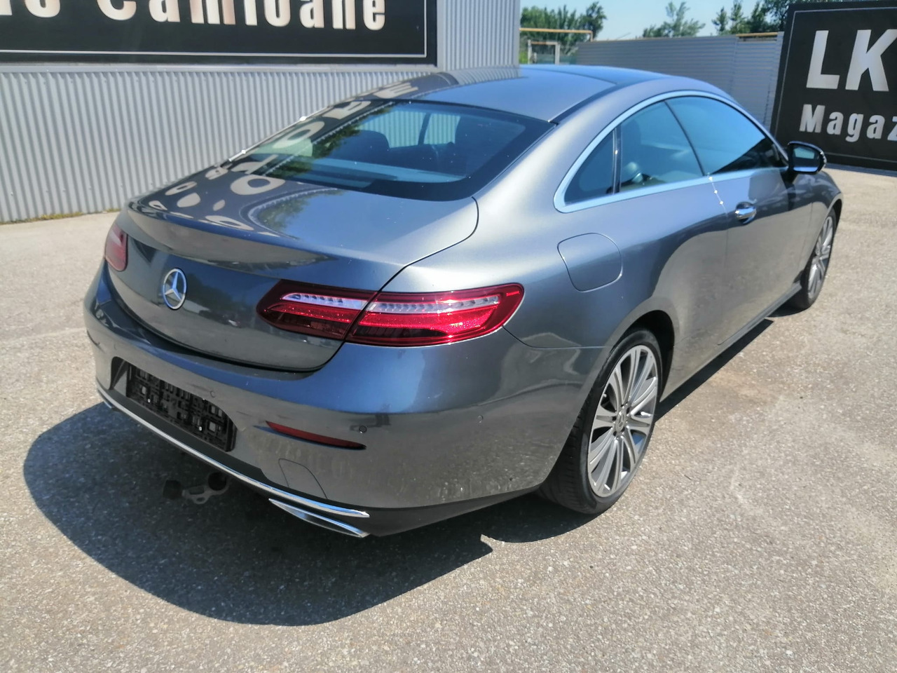 Mercedes Benz E220d Coupe, TOP !!! - Coche: foto 4 Mercedes Benz E220d Coupe, TOP !!! - Coche: foto 4