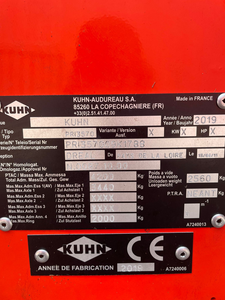 Leasing de KUHN Primor 3570M hinattava paalisilppuri KUHN Primor 3570M hinattava paalisilppuri: foto 6