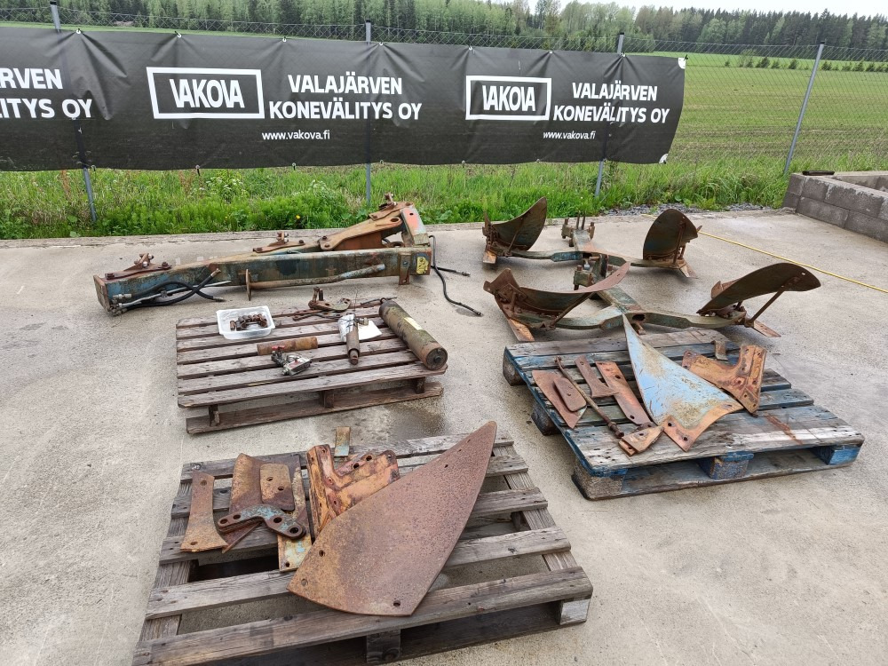 Överum CV398H Paluuauran purkuosia - Arado: foto 1 Överum CV398H Paluuauran purkuosia - Arado: foto 1