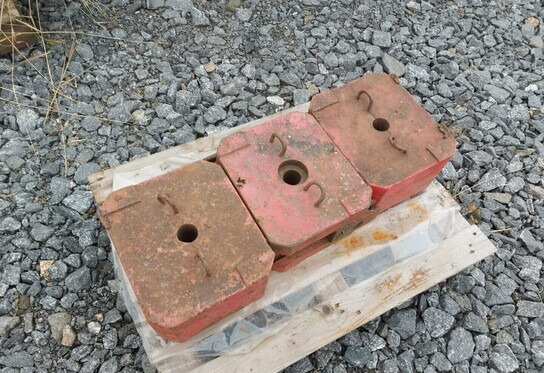 Painoja 3kpl - 70kg/kpl - Contrapeso para Tractor: foto 5 Painoja 3kpl - 70kg/kpl - Contrapeso para Tractor: foto 5