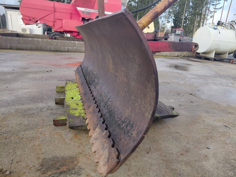 Puskulevy 220cm - Hoja de bulldozer: foto 3 Puskulevy 220cm - Hoja de bulldozer: foto 3