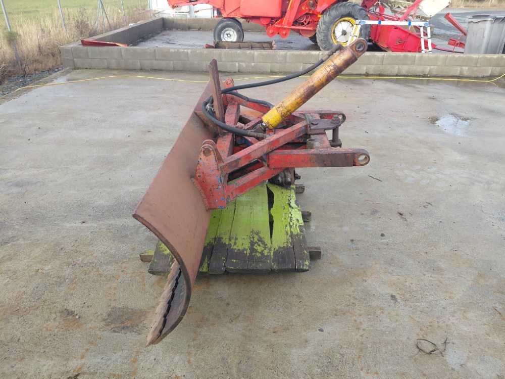 Puskulevy 220cm - Hoja de bulldozer: foto 2 Puskulevy 220cm - Hoja de bulldozer: foto 2