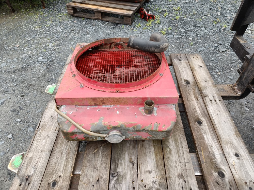 Sampo 410 jäähdytin - Radiador para Cosechadora de granos: foto 3 Sampo 410 jäähdytin - Radiador para Cosechadora de granos: foto 3