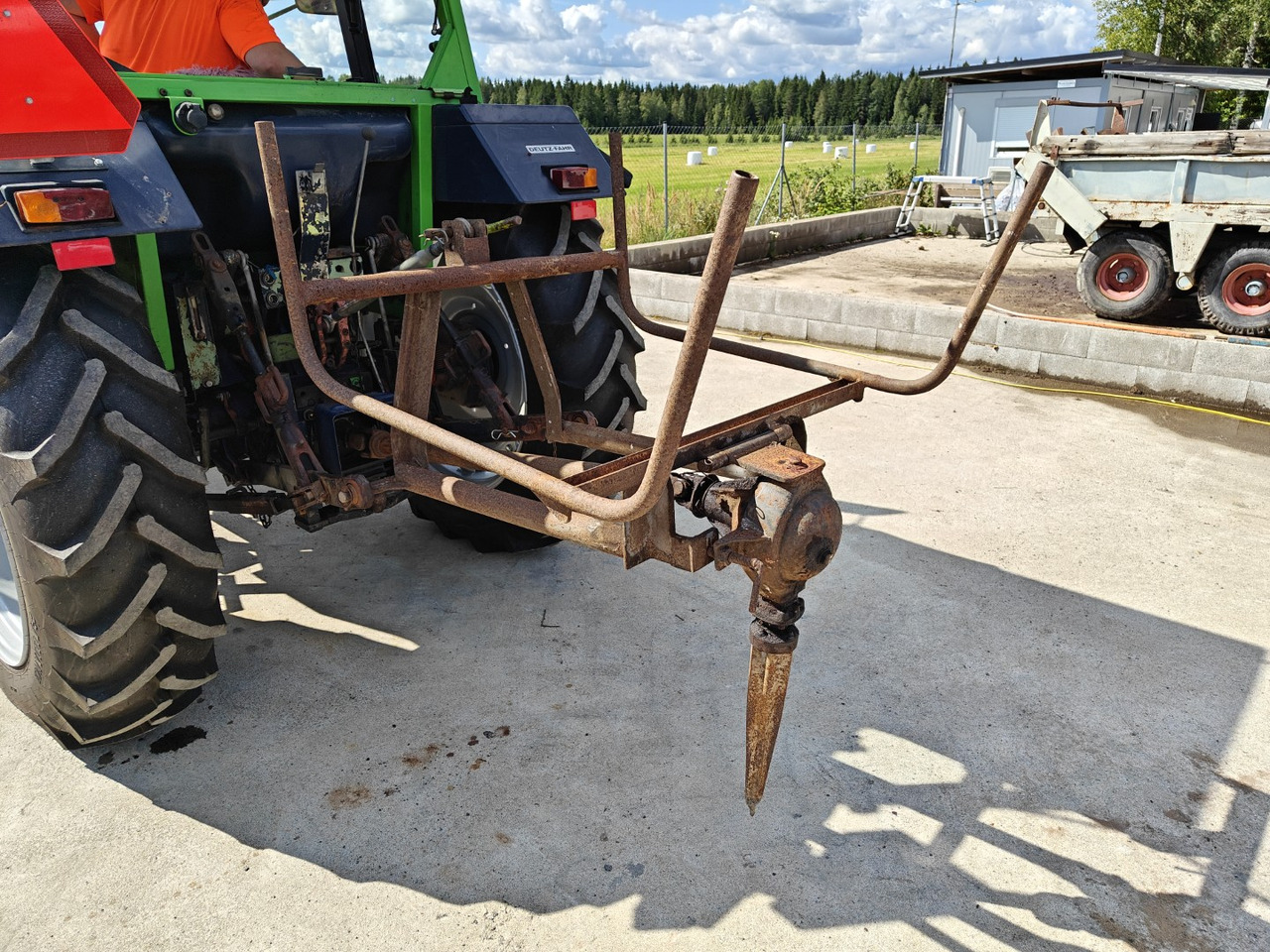 Seiväskaira Traktoriin - Video - Taladro para tierra para Tractor: foto 1 Seiväskaira Traktoriin - Video - Taladro para tierra para Tractor: foto 1