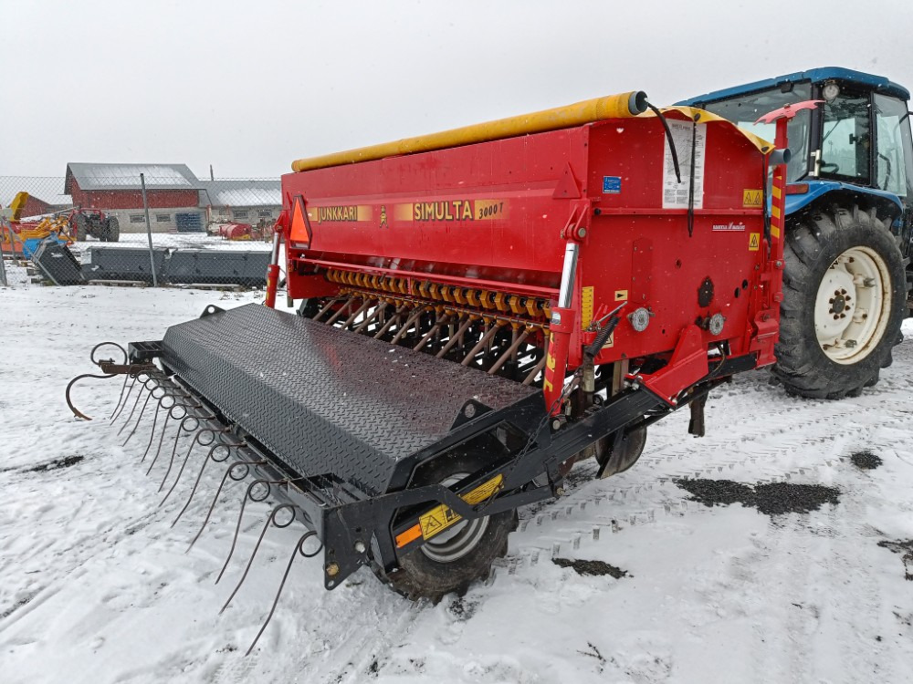 Simulta S3000T - Combinado de siembra: foto 1 Simulta S3000T - Combinado de siembra: foto 1