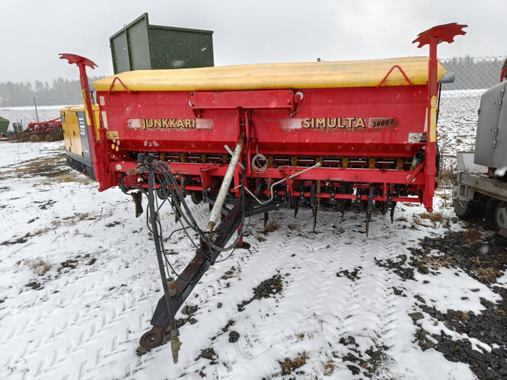 Simulta S3000T - Combinado de siembra: foto 2 Simulta S3000T - Combinado de siembra: foto 2