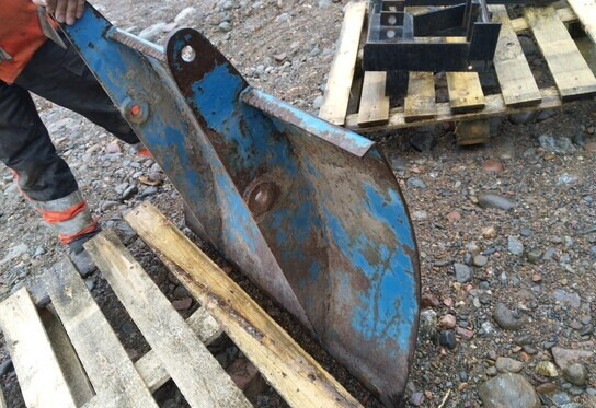 Tasauslevy 100cm - Hoja de bulldozer para Maquinaria agrícola: foto 2 Tasauslevy 100cm - Hoja de bulldozer para Maquinaria agrícola: foto 2