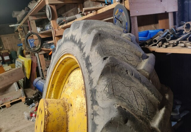 Neumático para Tractor Traktorin renkaat 13.6/12x38 vanteilla: foto 8