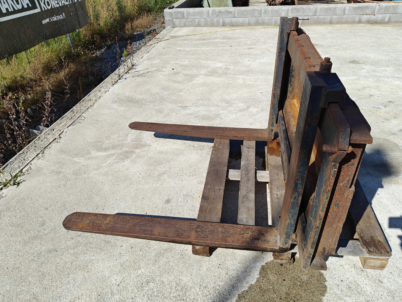 Trukkipiikit Vila-kiinnike - Horquillas: foto 5 Trukkipiikit Vila-kiinnike - Horquillas: foto 5